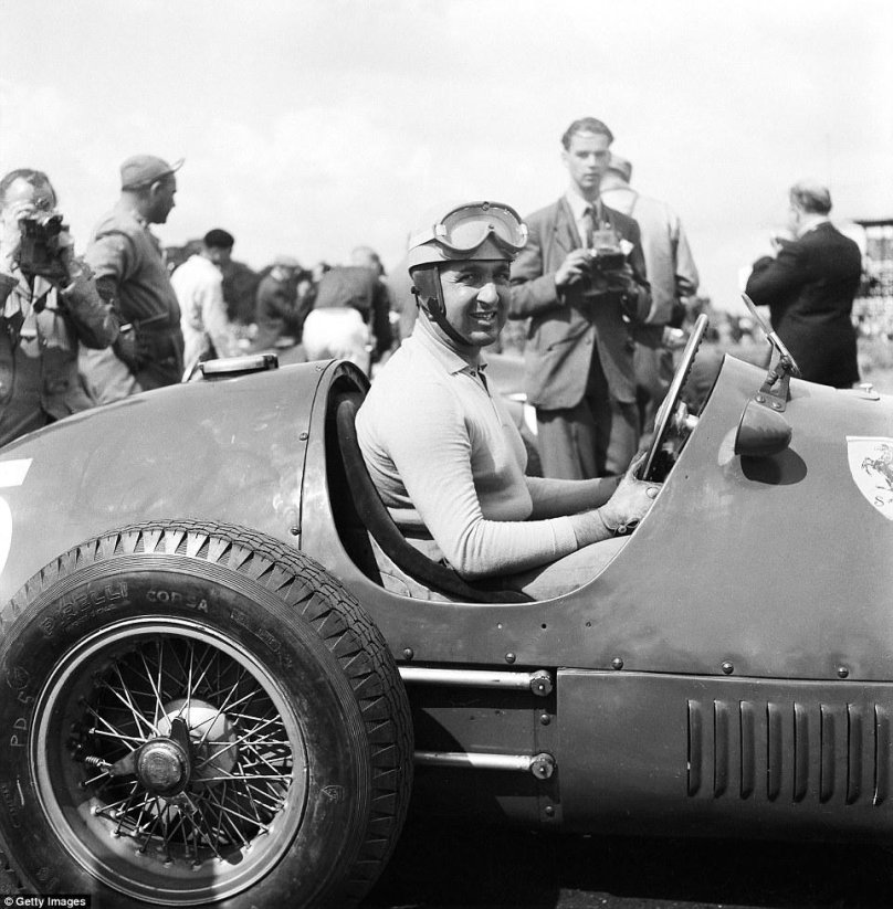 Гонщик Альберто аскари