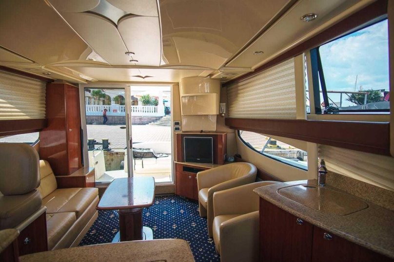 Meridian 341 яхта