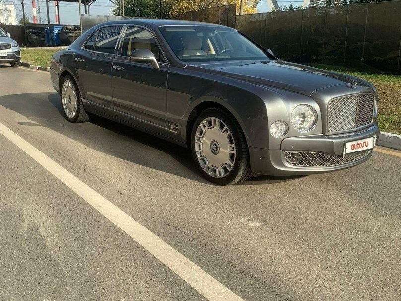 Бентли 2012