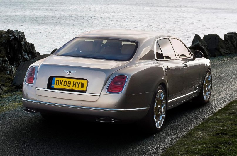 Бентли Мульсан 2010