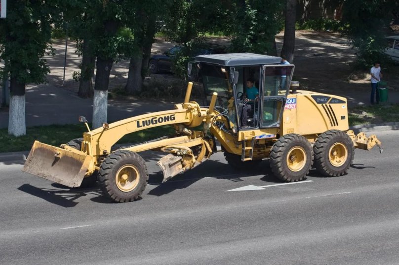 Грейдер ЛИУГОНГ 418