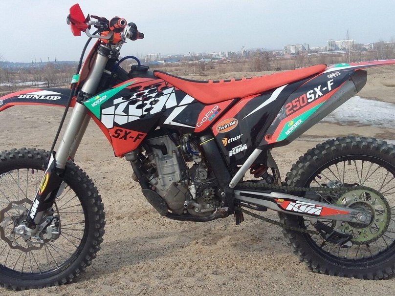 КТМ 250 кубов