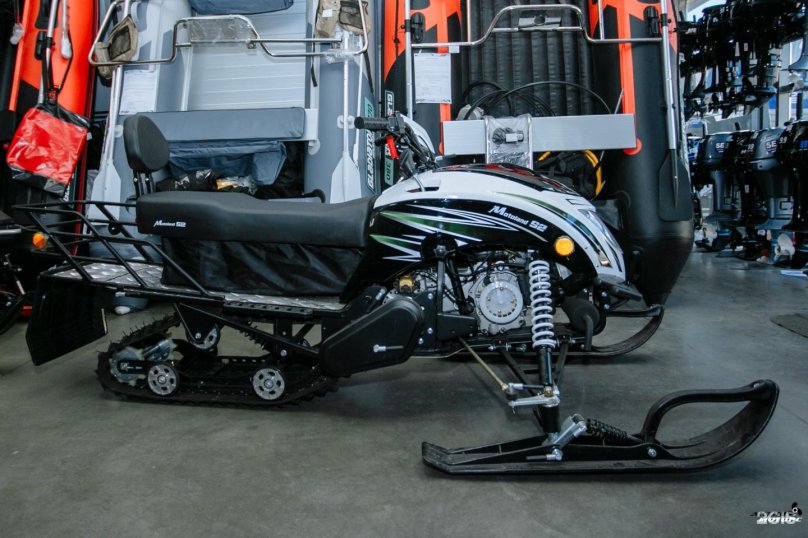 Снегоход SNOWFOX 200