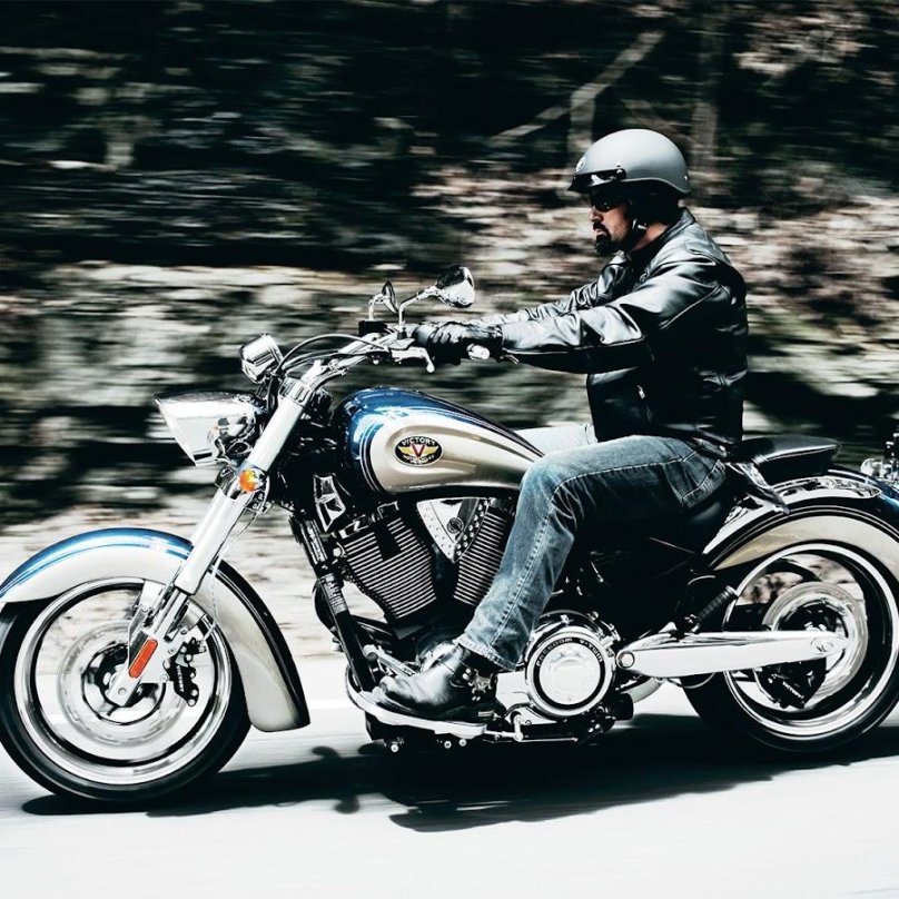 Мотоцикл Victory Kingpin