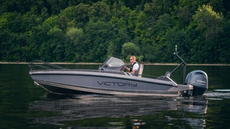 Victory a6 open катер