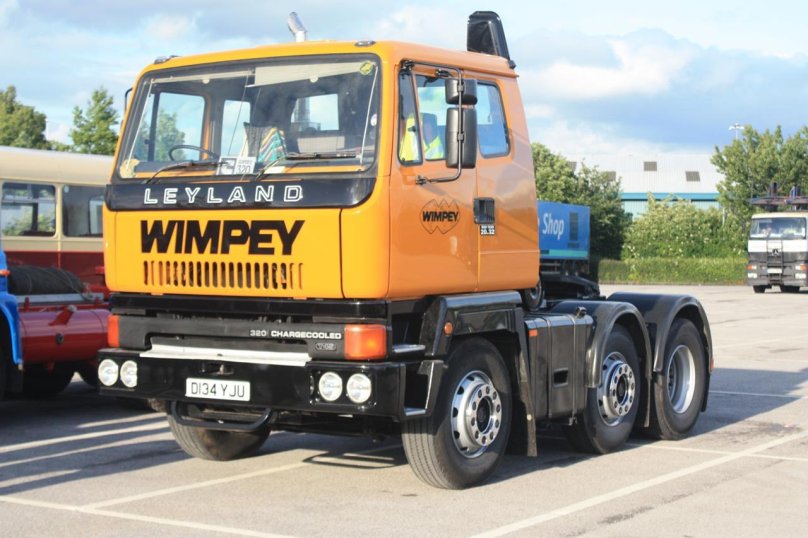 Лейланд грузовик