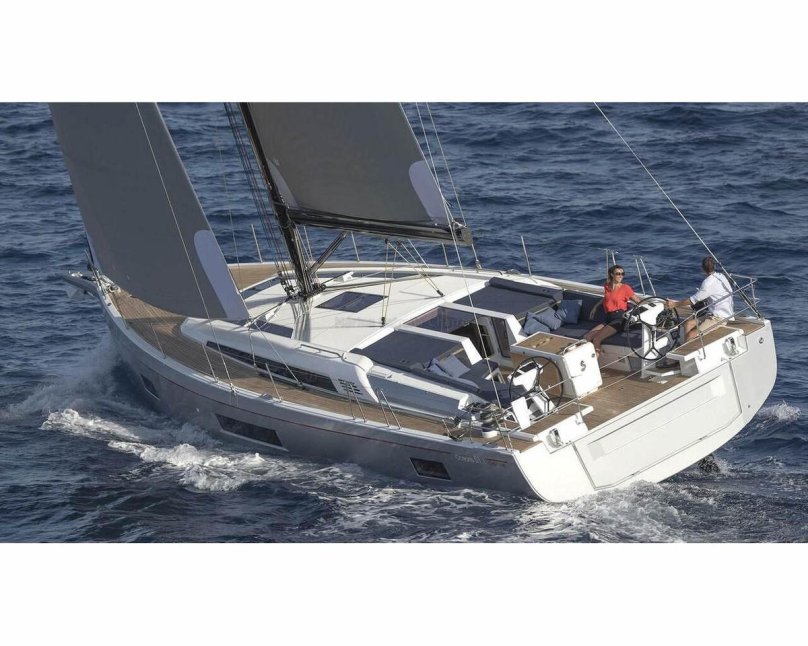 Парусная яхта Beneteau
