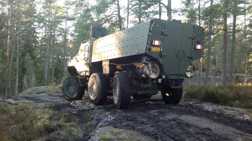 Финский БТР sisu xa-180