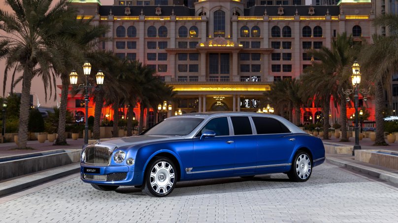 Лимузин Bentley Mulsanne Grand,