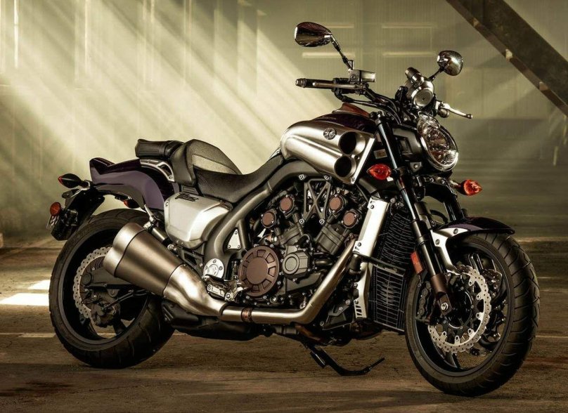 Yamaha v-Max 1700