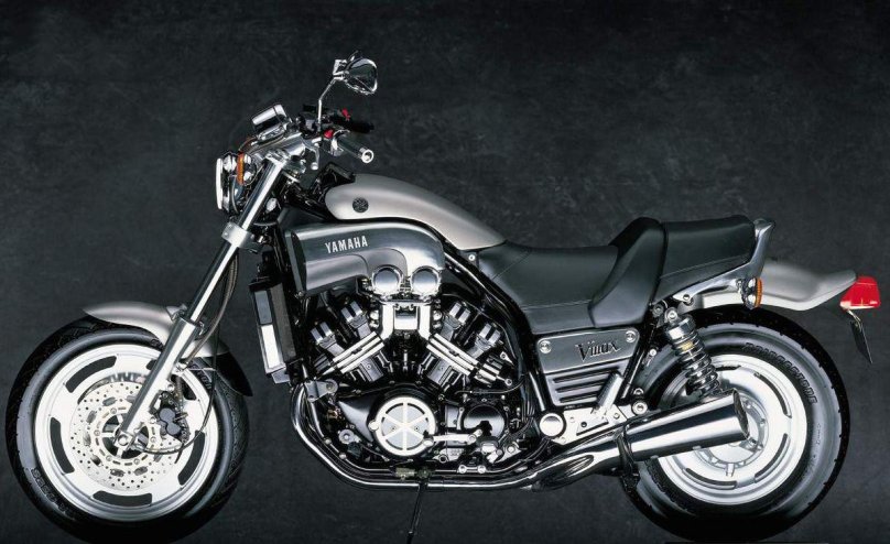 Ямаха Vmax 1200