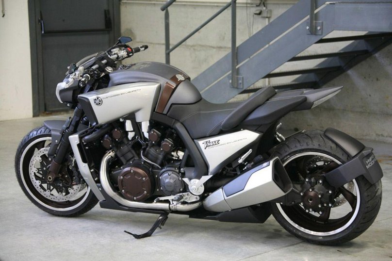 Yamaha v-Max 1700 Custom