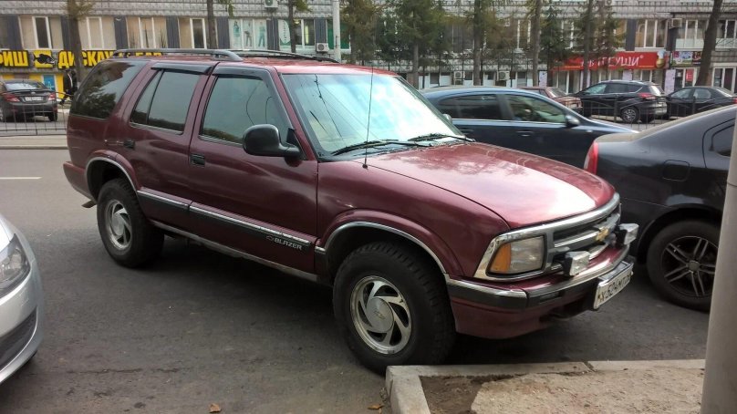 Шевроле блейзер 4.3