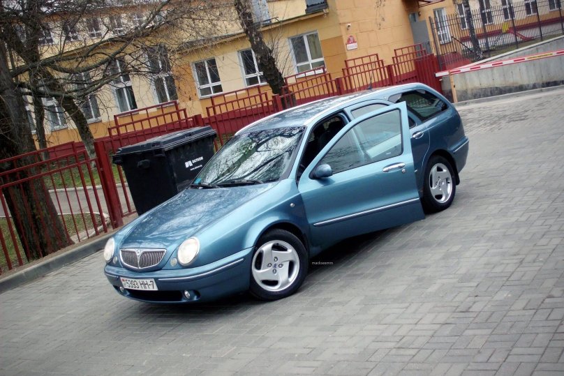 Lancia Lybra диски