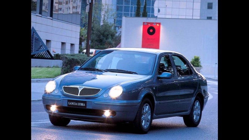 Lancia Lybra характеристики