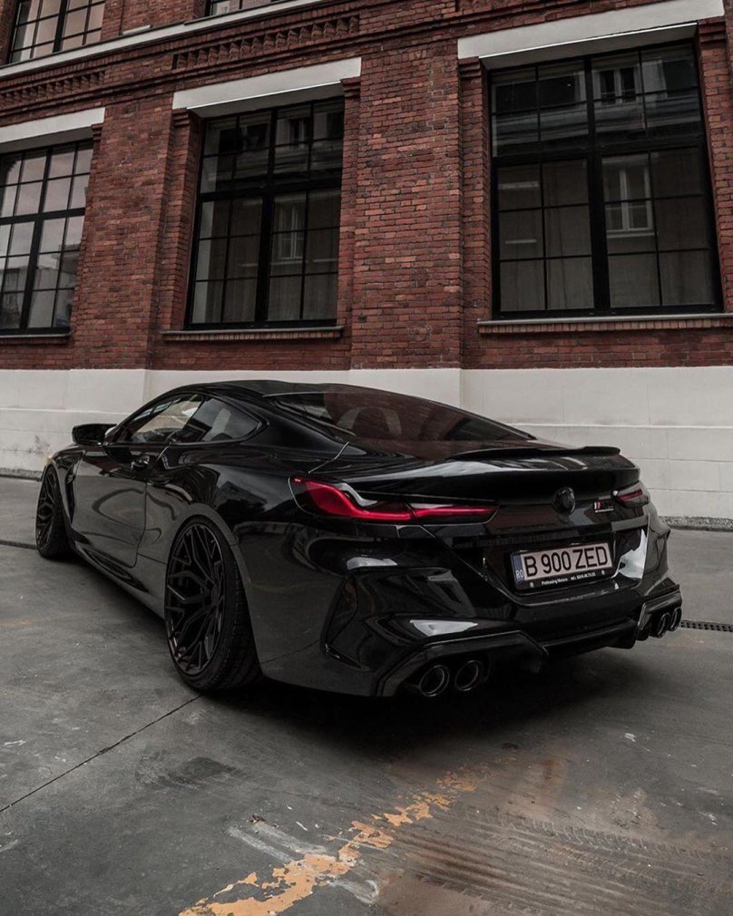 BMW m8