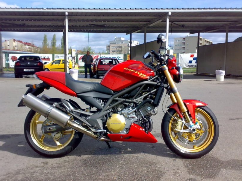 Cagiva Raptor