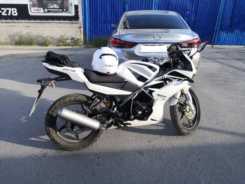 Мотоцикл patron 200