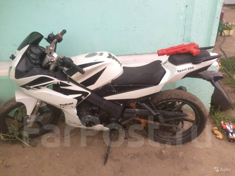 Мотоцикл патрон 200 кубов