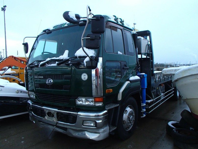 Nissan Diesel Condor 2001
