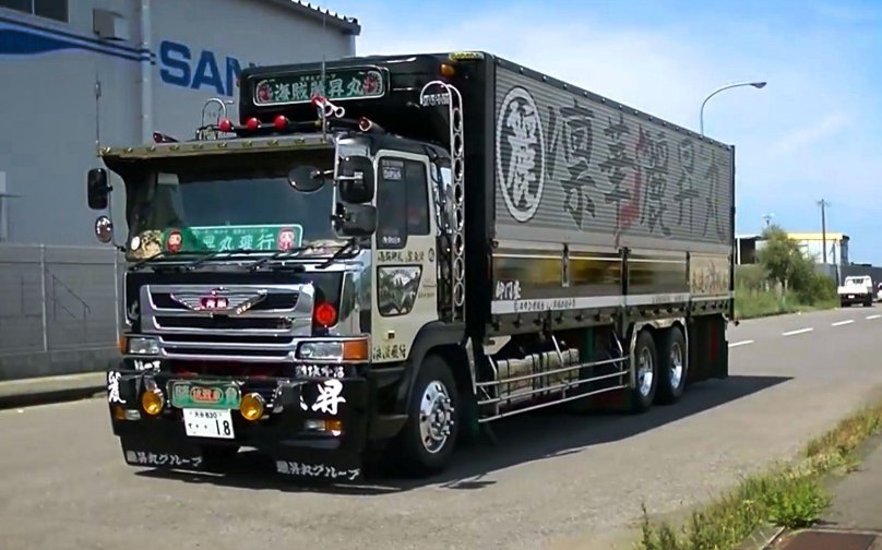 Японские Грузовики