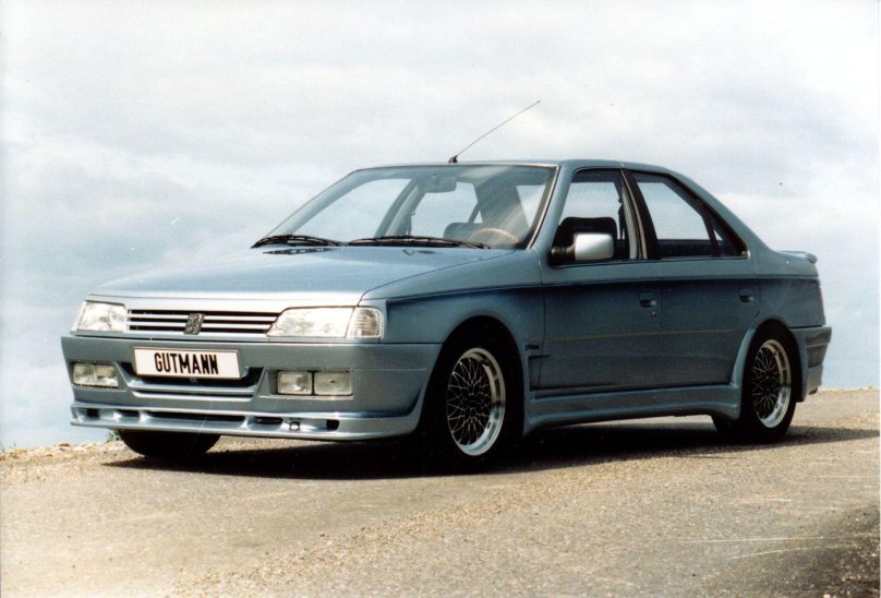 Peugeot 405 stance