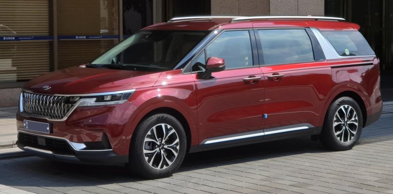 Kia Carnival 4