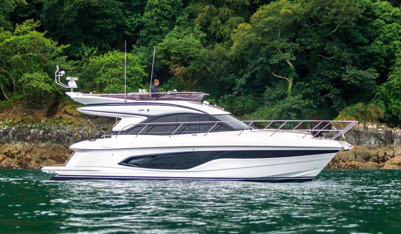 Яхта принцесса f45