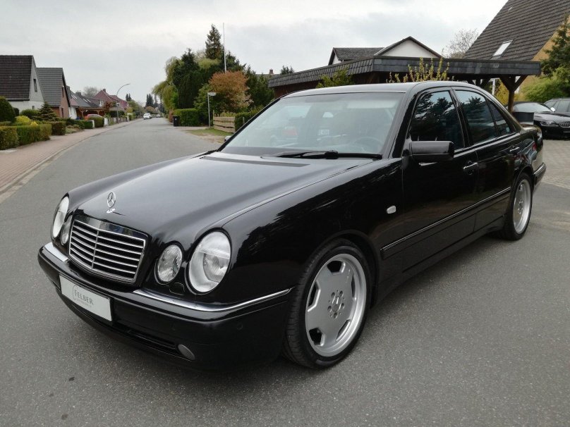 Mercedes Benz w210 AMG