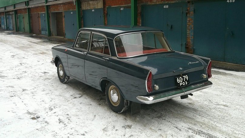 Москвич 408 четырехфарный