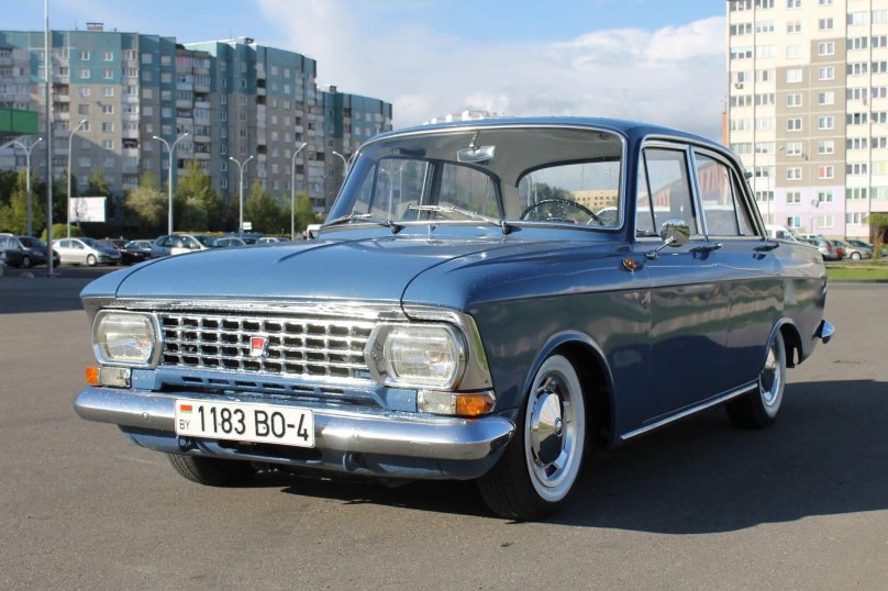 Москвич-408 легковой