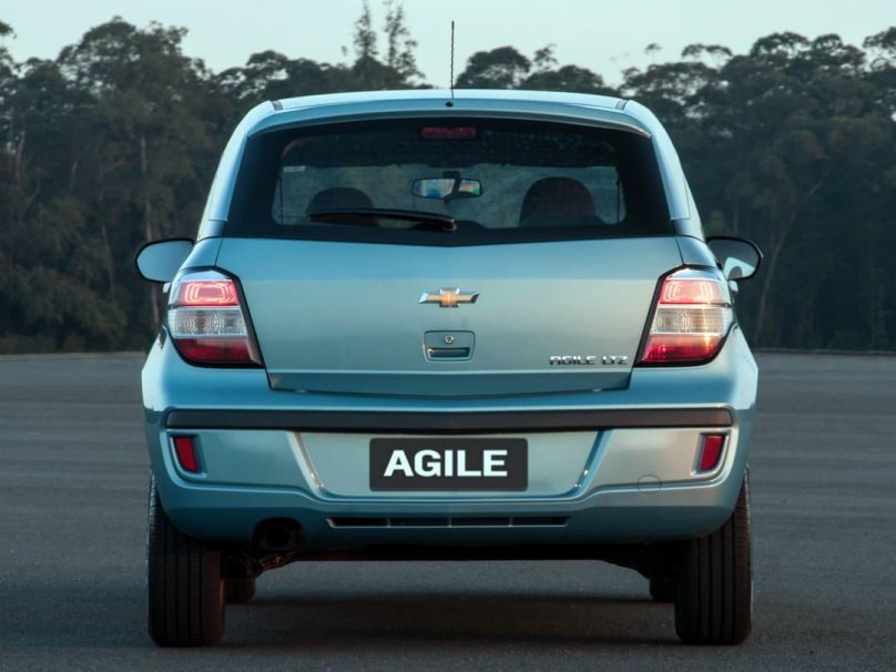 Chevrolet Agile седан