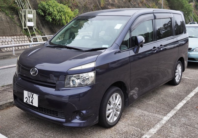 Toyota Voxy 2007