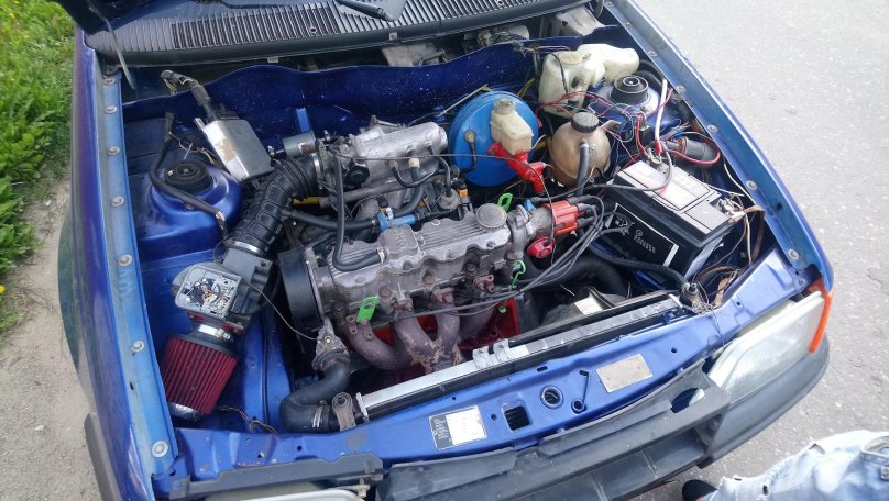 Мотор Опель кадет 1.5