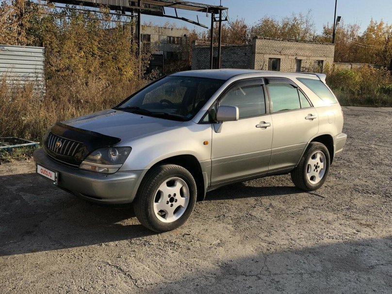 Toyota Harrier 1998
