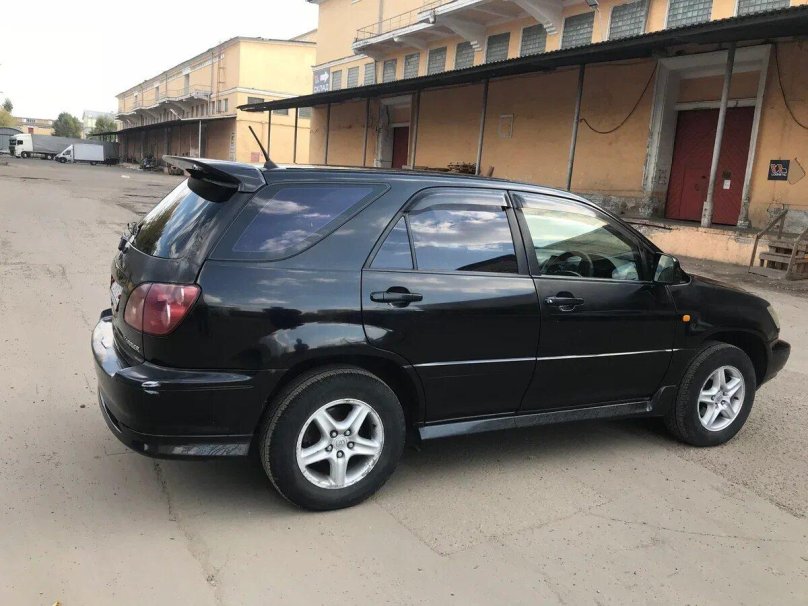 Toyota Harrier i (xu10)