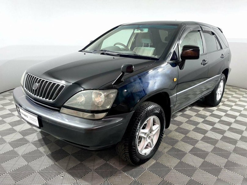 Toyota Harrier 1999