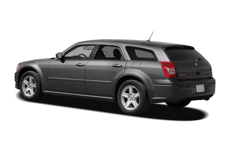 Dodge dodge Magnum 2004