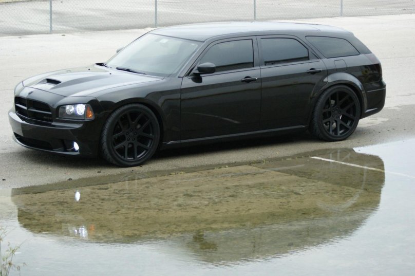 Додж Магнум 2006