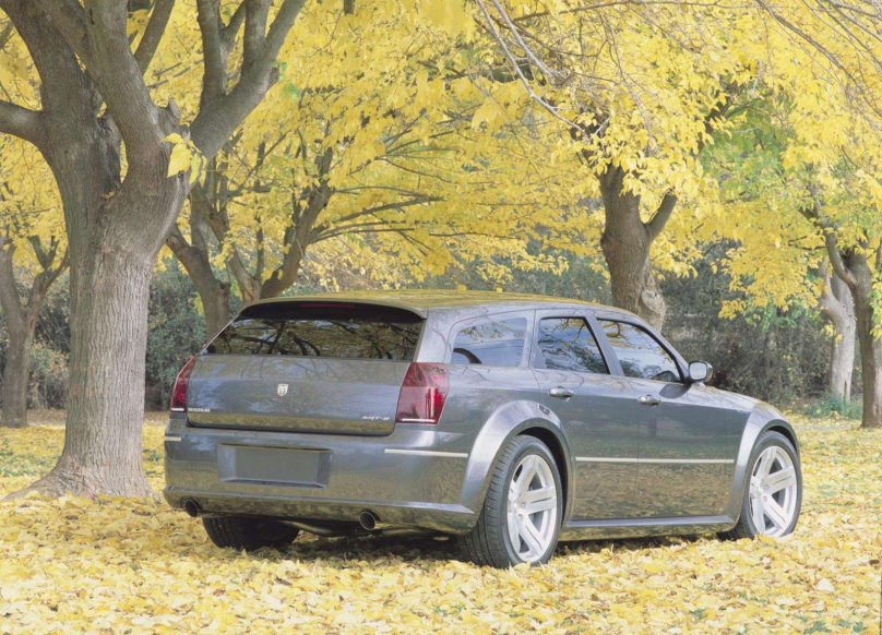 Додж Магнум универсал