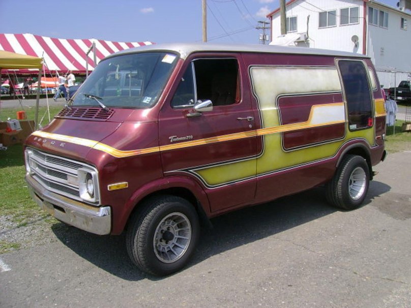Dodge van 1977