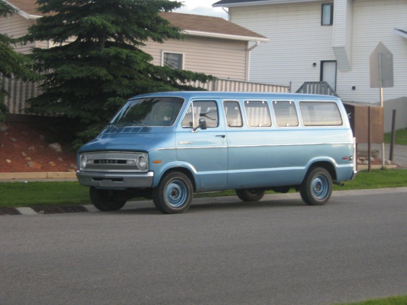 Dodge Ram van 1986