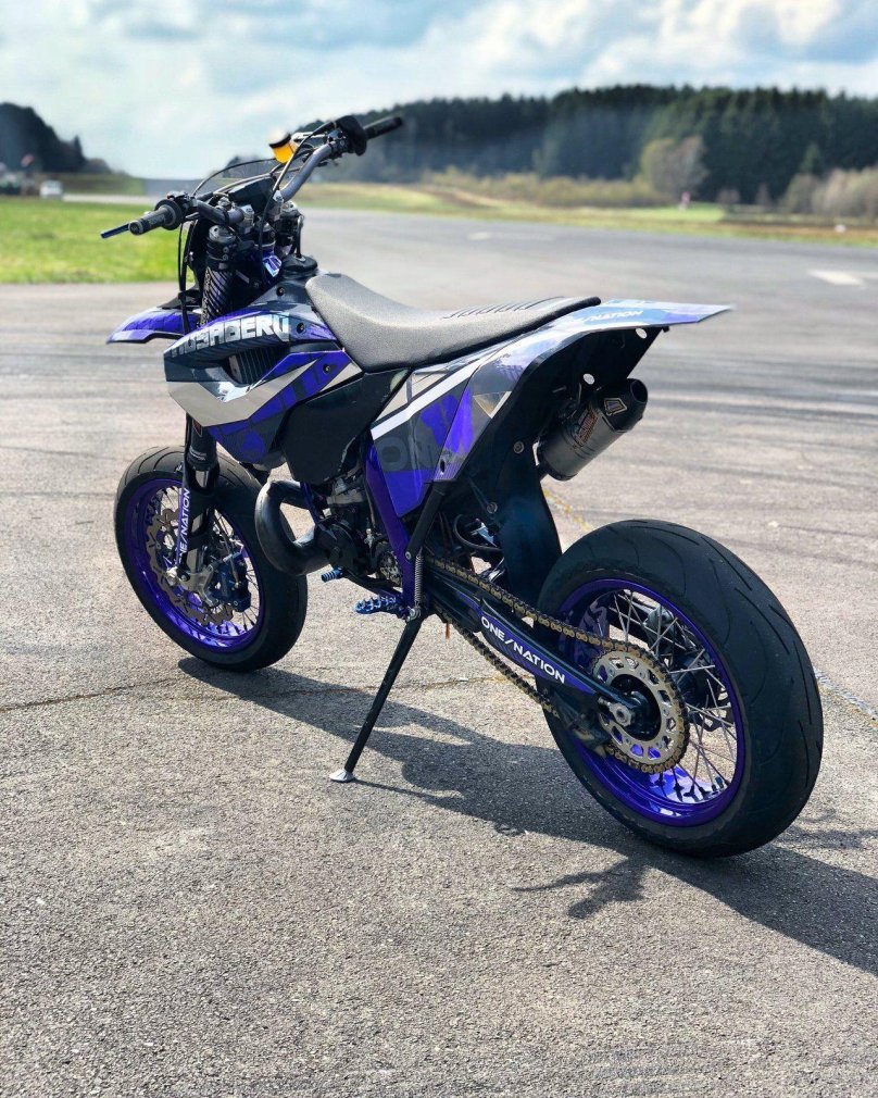 Мотард Хусаберг