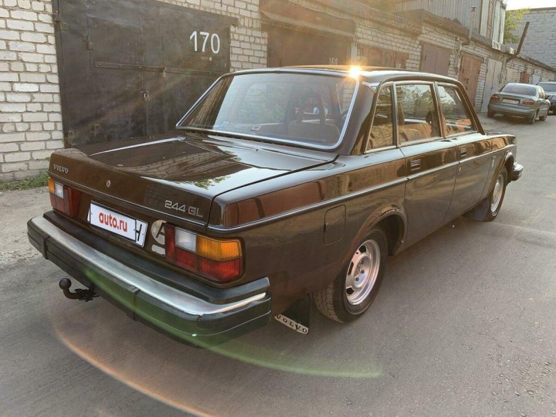 Вольво 240 1979