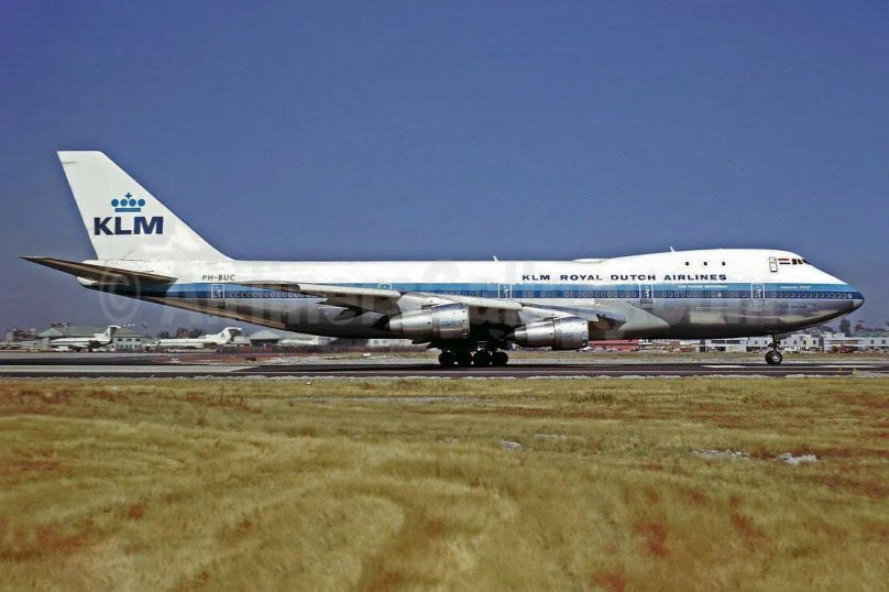 Боинг 747 KLM