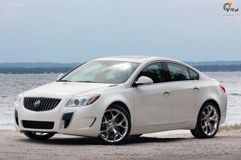 Buick Regal GS 2012