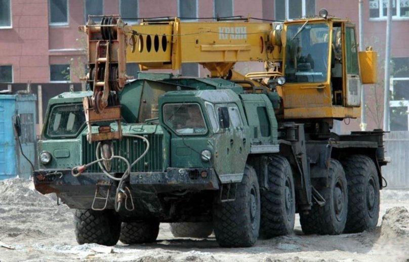 МАЗ 543 автокран