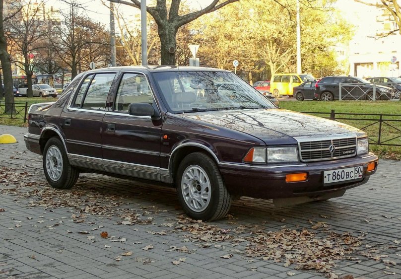 Chrysler Saratoga 1993