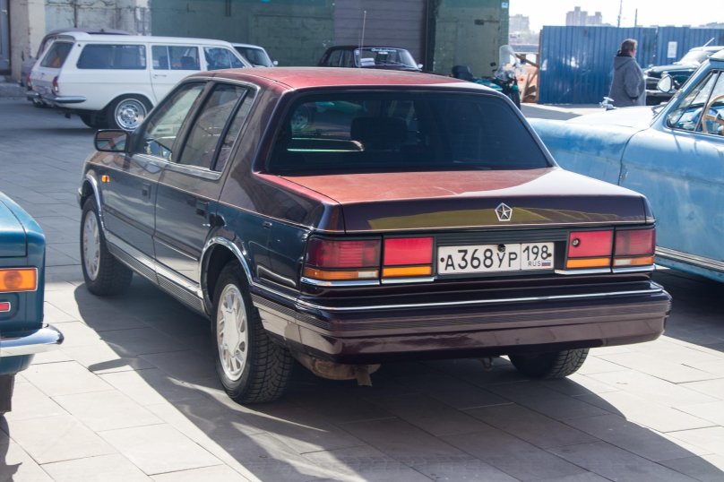 Крайслер Саратога 1992