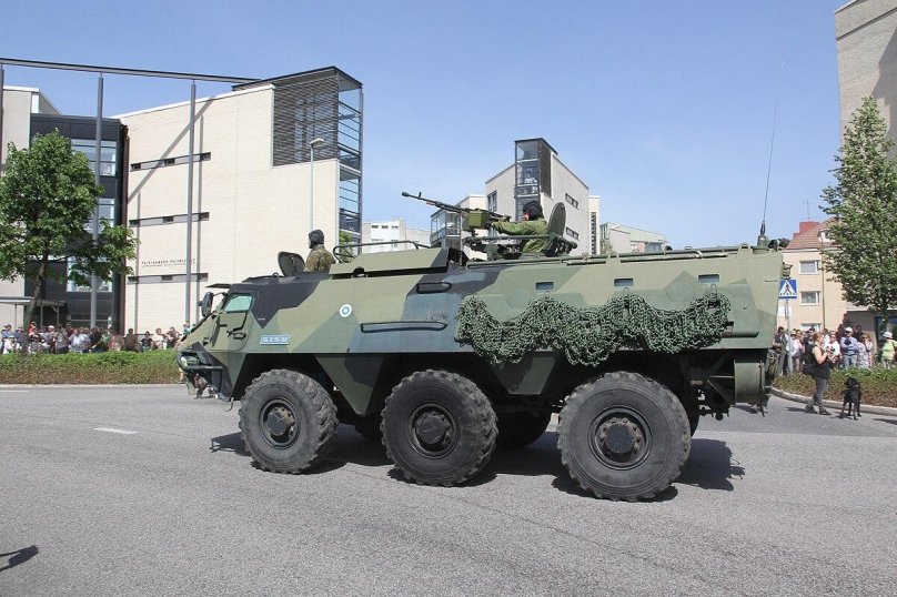 Финский БТР sisu xa-180